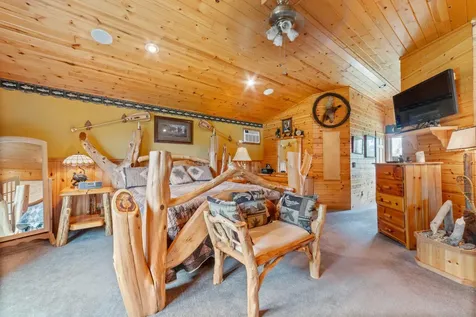 11911 E Rowe Road Lake Nebagamon WI 54849