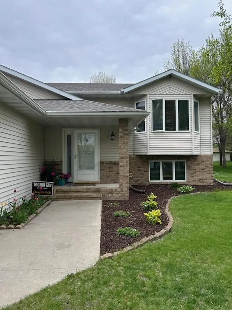 709 8th Avenue SE Barnesville MN 56514