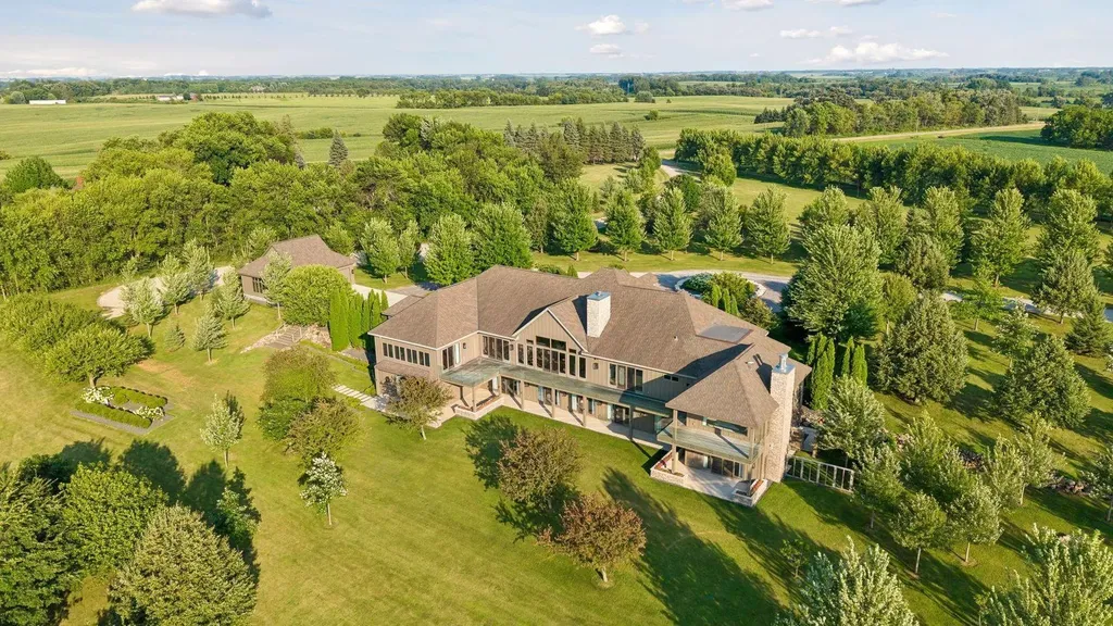 14720 Old Highway 14 Waseca MN 56093