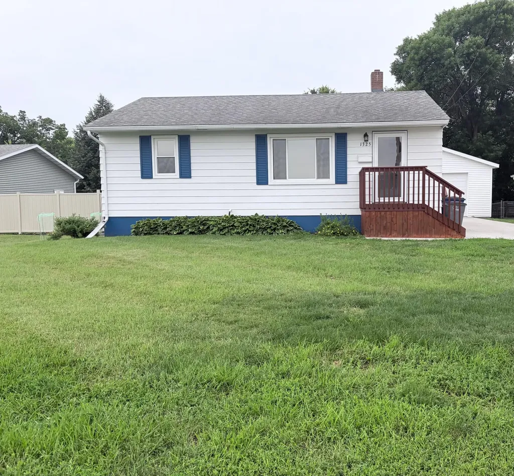 1325 8th Avenue N Moorhead MN 56560