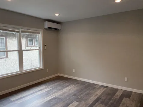 1952 Saint Clair Avenue Saint Paul MN 55105