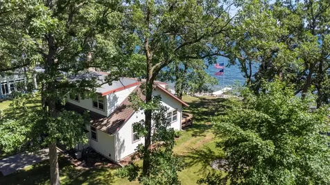 22548 Senns Beach Drive Detroit Lakes MN 56501