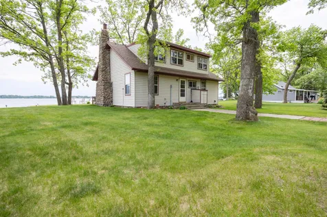 22548 Senns Beach Drive Detroit Lakes MN 56501