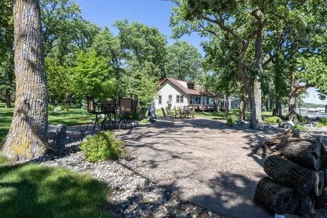 22548 Senns Beach Drive Detroit Lakes MN 56501