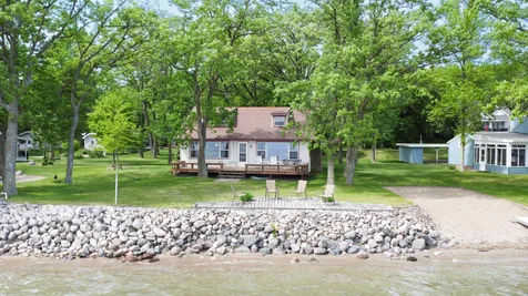 22548 Senns Beach Drive Detroit Lakes MN 56501