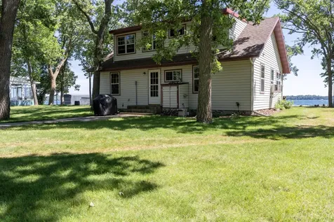 22548 Senns Beach Drive Detroit Lakes MN 56501