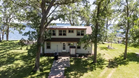 22548 Senns Beach Drive Detroit Lakes MN 56501