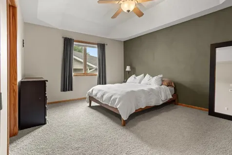 3308 23rd Avenue S Fargo ND 58103
