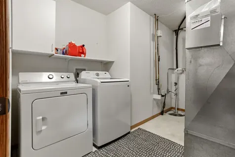 3308 23rd Avenue S Fargo ND 58103