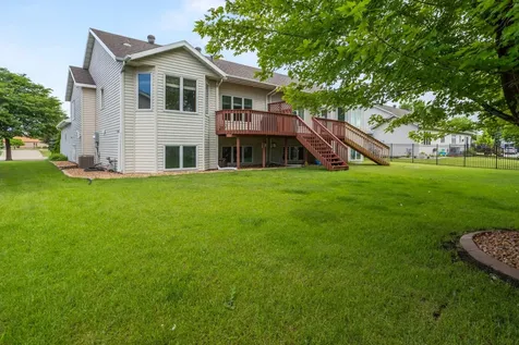 3308 23rd Avenue S Fargo ND 58103