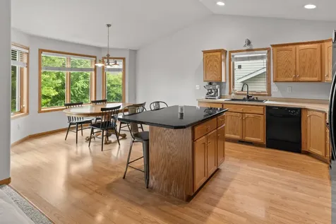 3308 23rd Avenue S Fargo ND 58103
