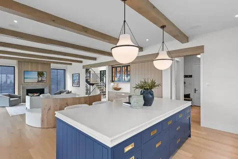 254 Lake Street Excelsior MN 55331
