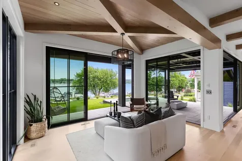 254 Lake Street Excelsior MN 55331