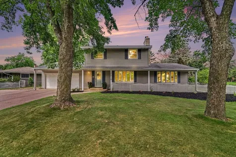 3275 Midland Avenue White Bear Lake MN 55110
