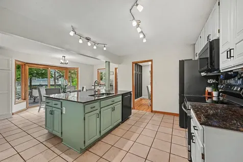 3275 Midland Avenue White Bear Lake MN 55110