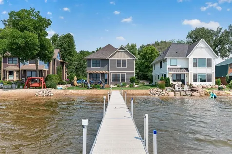 7769 N Shore Circle N Forest Lake MN 55025