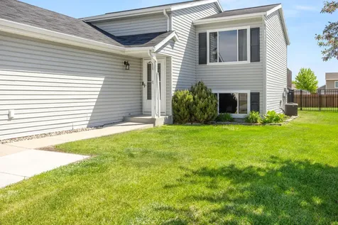 3126 32nd Street S Moorhead MN 56560