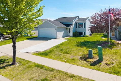 3126 32nd Street S Moorhead MN 56560
