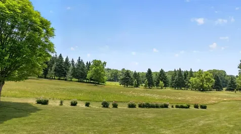 5185 Meadow Crossing Road SW Rochester MN 55902