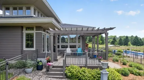 5185 Meadow Crossing Road SW Rochester MN 55902