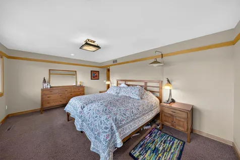 5185 Meadow Crossing Road SW Rochester MN 55902