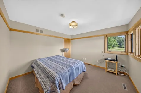 5185 Meadow Crossing Road SW Rochester MN 55902