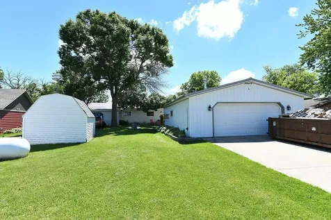 17051 N Leaf Lake Road Lake Park MN 56554