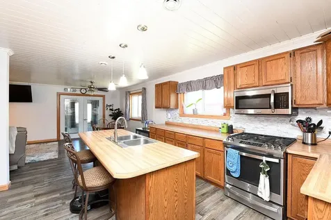 17051 N Leaf Lake Road Lake Park MN 56554