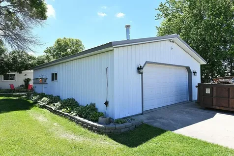 17051 N Leaf Lake Road Lake Park MN 56554