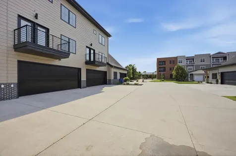 4160 Arthur Drive S Fargo ND 58104