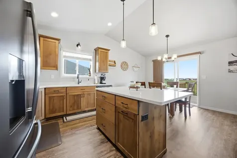 6706 72nd Avenue S Horace ND 58047