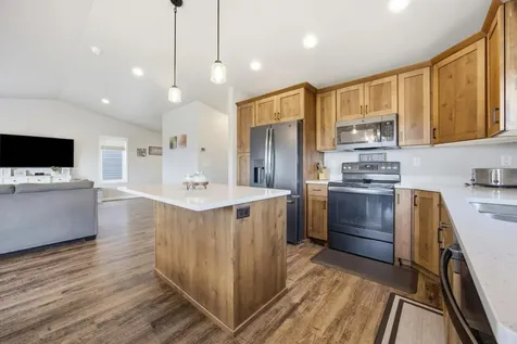 6706 72nd Avenue S Horace ND 58047