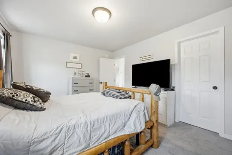 6706 72nd Avenue S Horace ND 58047
