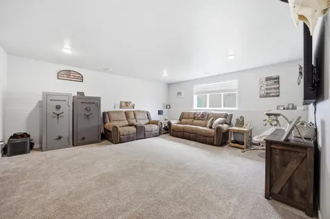 6706 72nd Avenue S Horace ND 58047