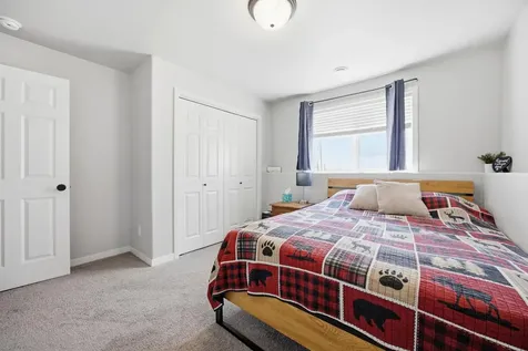 6706 72nd Avenue S Horace ND 58047