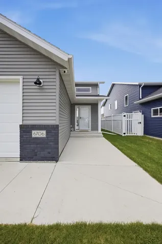 6706 72nd Avenue S Horace ND 58047