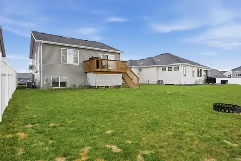 6706 72nd Avenue S Horace ND 58047
