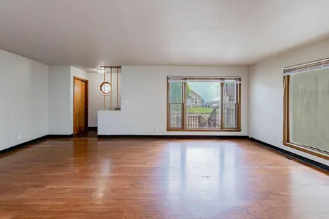 415 10th Street S Moorhead MN 56560