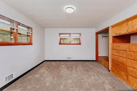 415 10th Street S Moorhead MN 56560