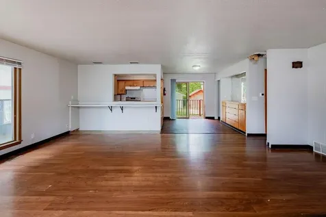 415 10th Street S Moorhead MN 56560