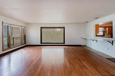 415 10th Street S Moorhead MN 56560