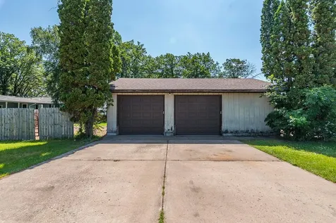 21824 Hillcrest Drive Nisswa MN 56468