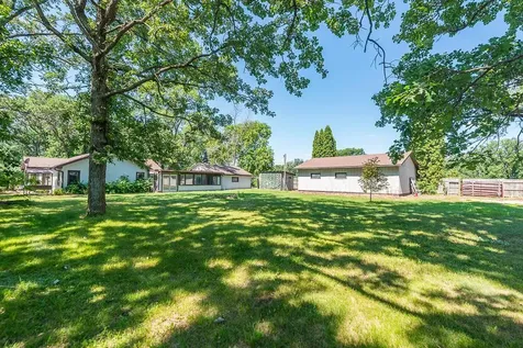 21824 Hillcrest Drive Nisswa MN 56468