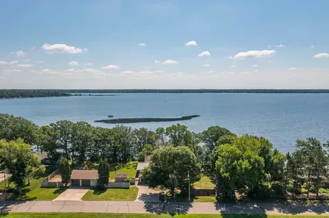 21824 Hillcrest Drive Nisswa MN 56468
