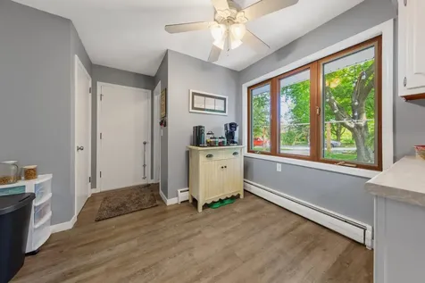 406 Ivanhoe Avenue W Northfield MN 55057