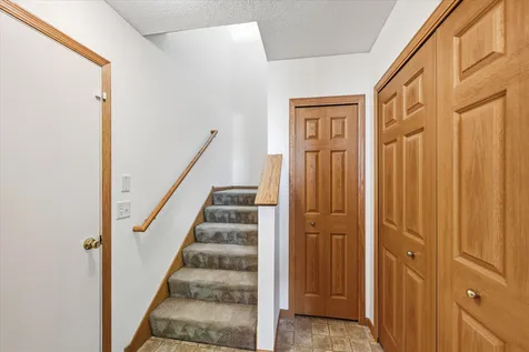 4873 Boatman Lane Inver Grove Heights MN 55076