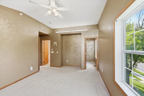 4873 Boatman Lane Inver Grove Heights MN 55076