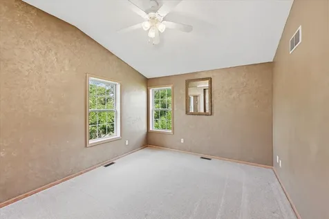 4873 Boatman Lane Inver Grove Heights MN 55076