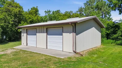 16605 50th Street SE Kindred ND 58051