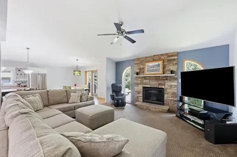 16605 50th Street SE Kindred ND 58051
